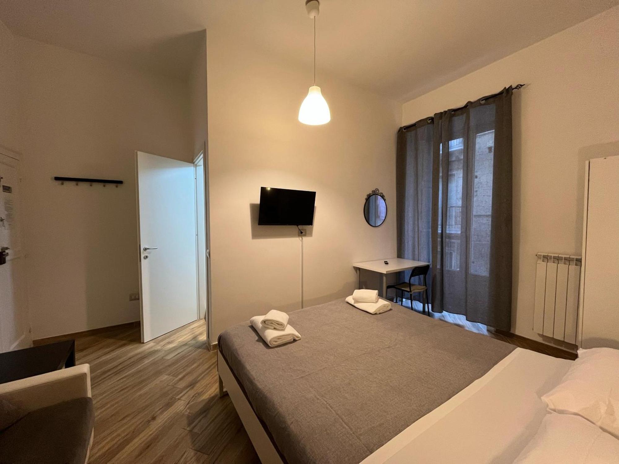 Guesthouse Marcanto - Duomo Naples Exterior photo